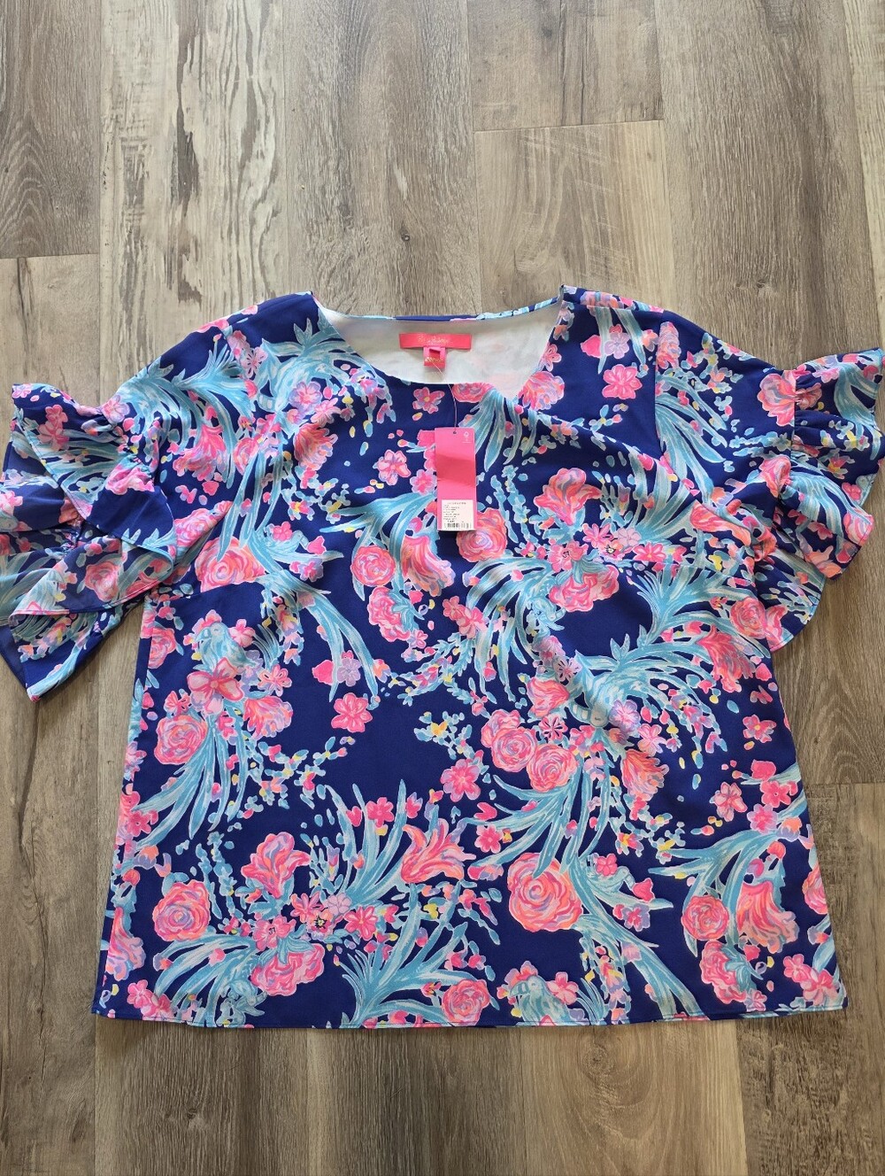 NWT Lilly Pulitzer Darlah Top Lileeze Print Corsica Blue Large